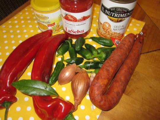 Bunt und pikant: die Zutaten für unseren Chorizo-Stew