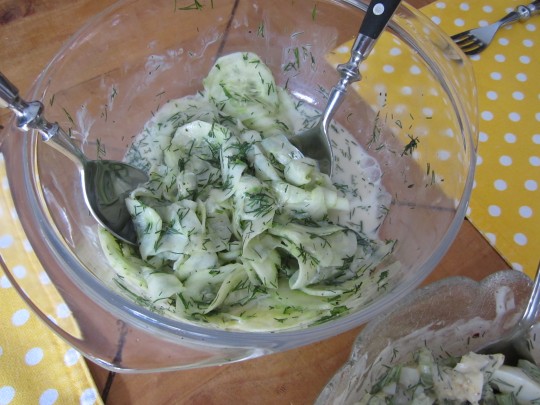 Unser Gurkensalat geht fix!