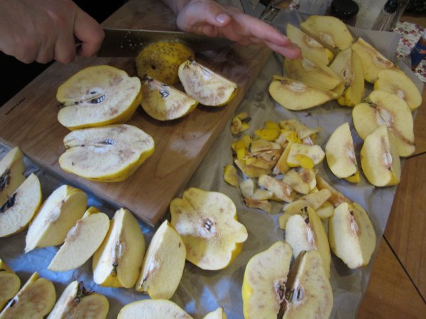 Quitten-Konfitüre mit Rosmarin • sacre e profane Foodblog